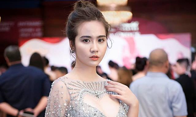 Huyền Lizzie là ai